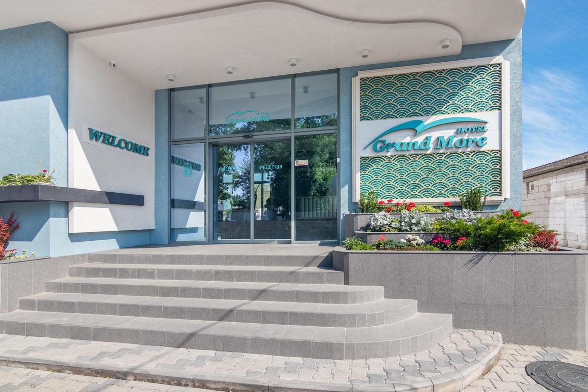 Hotel Grand More Satoka Exterior foto